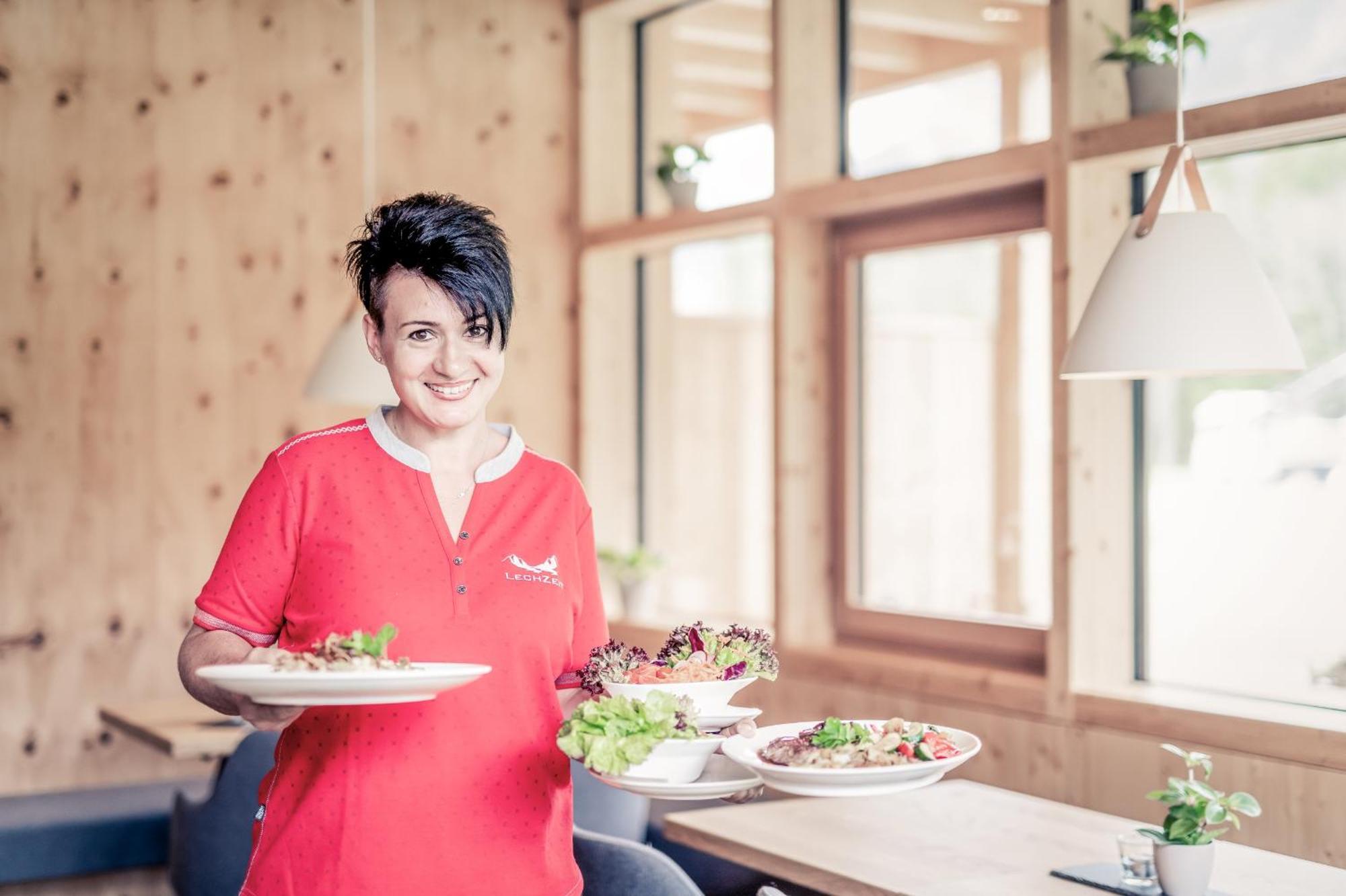 Boutique Hotel Lechzeit Elmen ภายนอก รูปภาพ