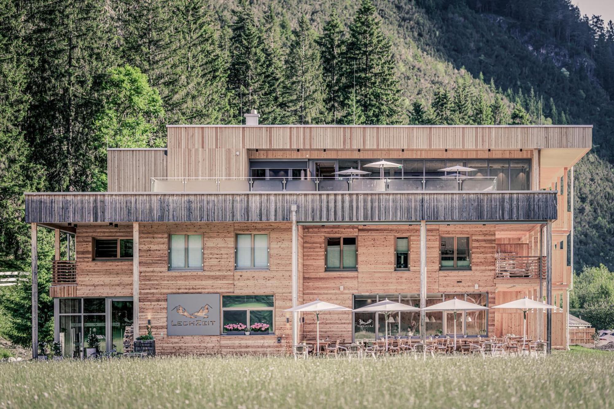 Boutique Hotel Lechzeit Elmen ภายนอก รูปภาพ